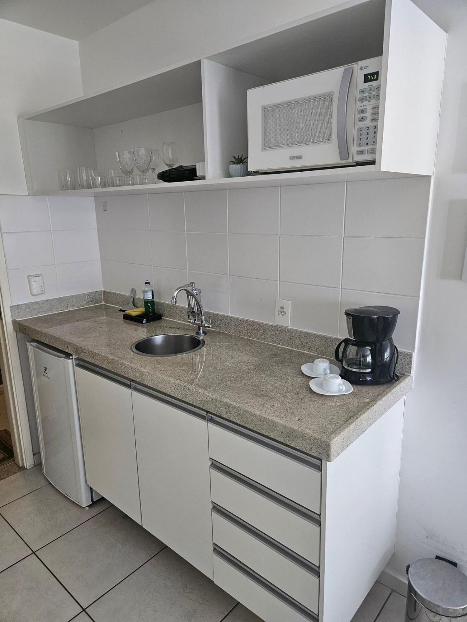 F616 Fj Flat Com Wi-fi Exclusivo Em Regiao Apartment *